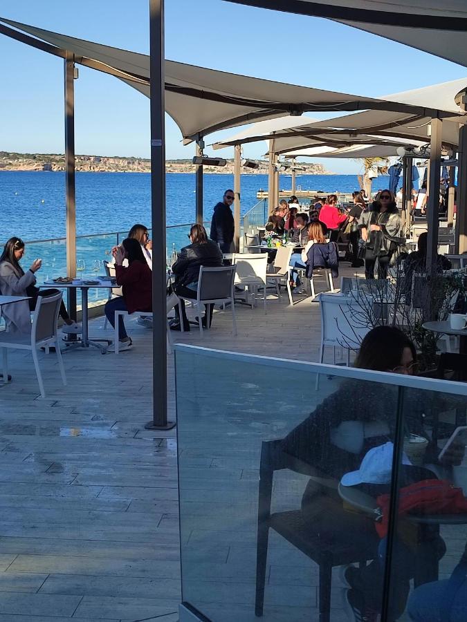 Beachfront Seaview Haven: Malta's Coastal Retreat Mellieha Exterior photo
